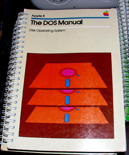 Original Apple ][ DOS Manual