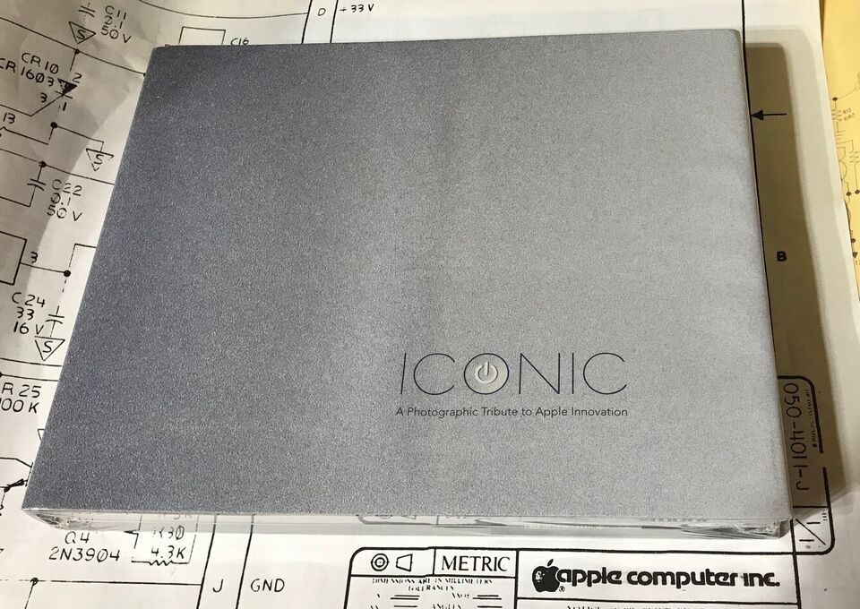 ICONIC - Apple Book